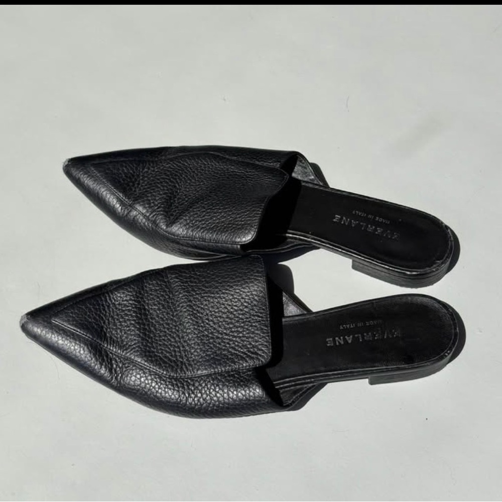 Everlane Black Pointed Leather Slip-On Mules 7.5